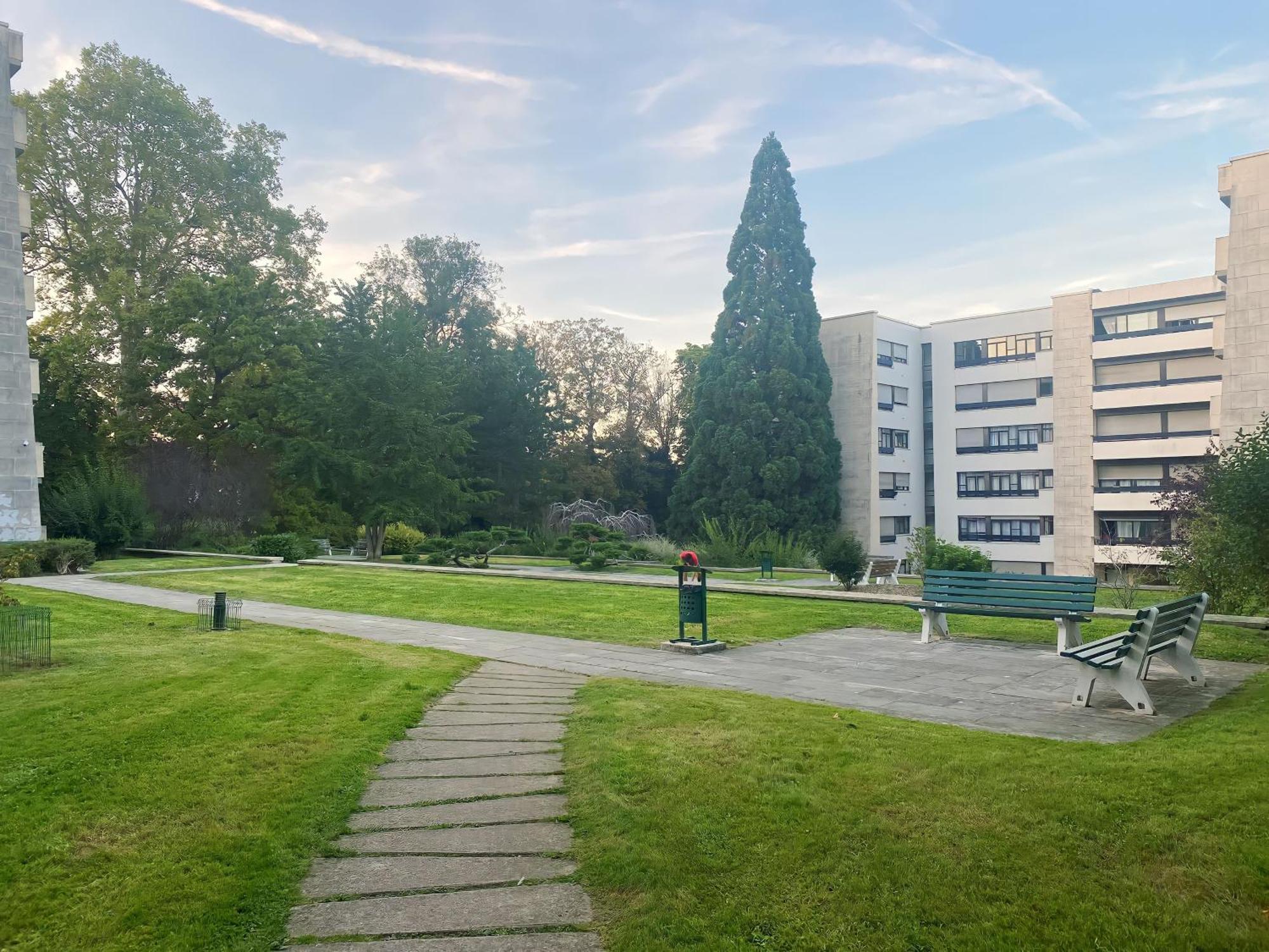 Apartmán Le Chaleureux Franconville  Exteriér fotografie